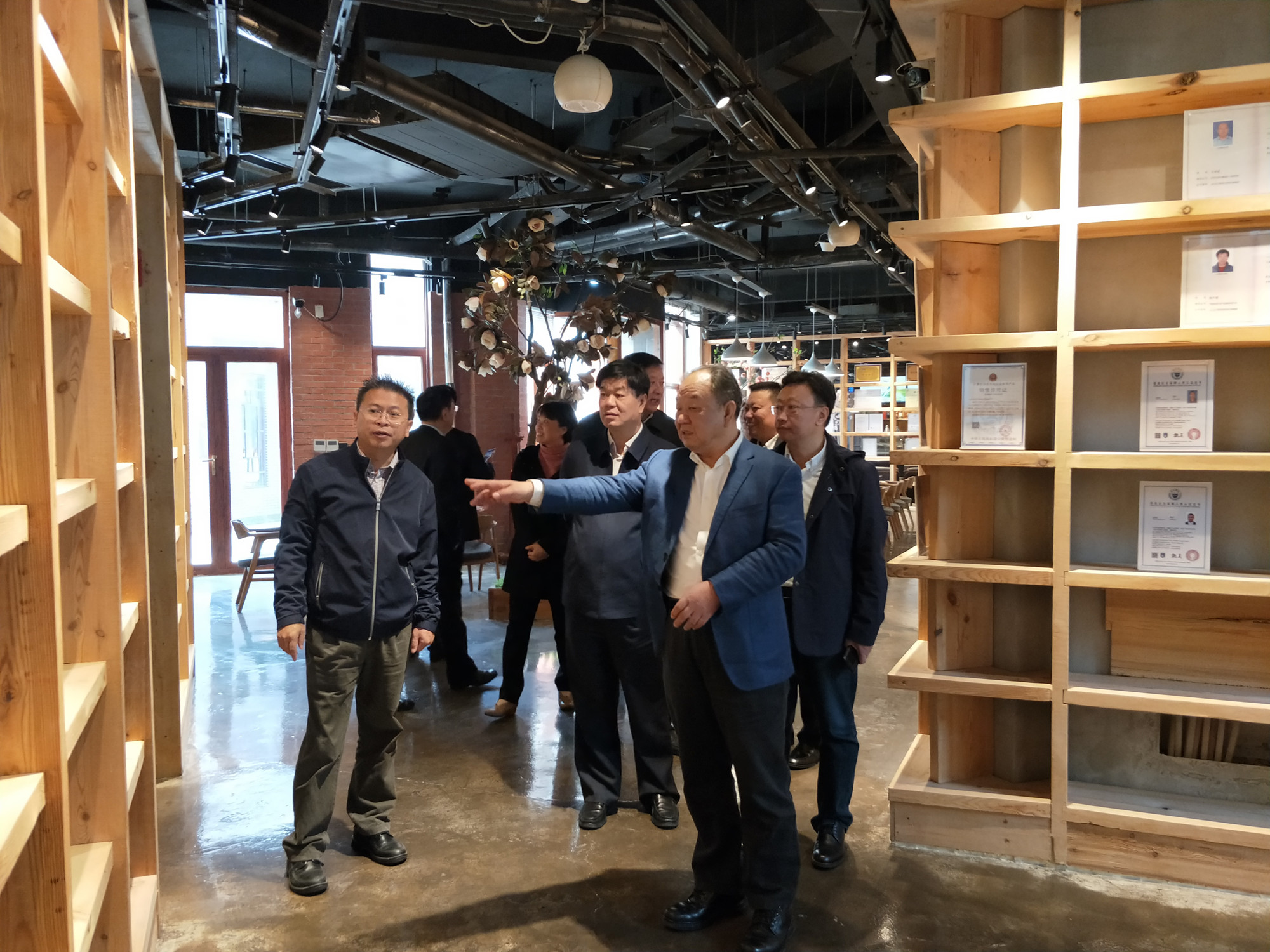 1572330978829678.jpg 2.jpg